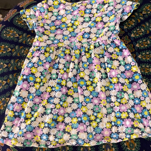 Wonder Nation 3T floral casual dress. Great pre-loved condition! ~ BUNDLE ~ SAVE - Picture 3 of 3